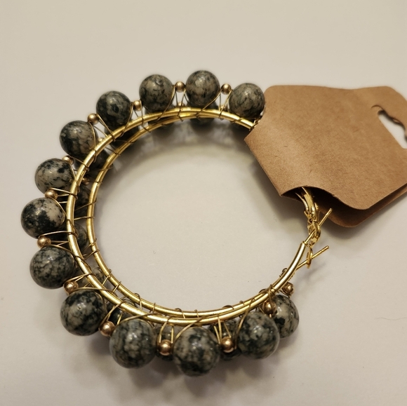 Gold stainless hoops individually wire wrapped marble gray beads handcrafted - Picture 4 of 6